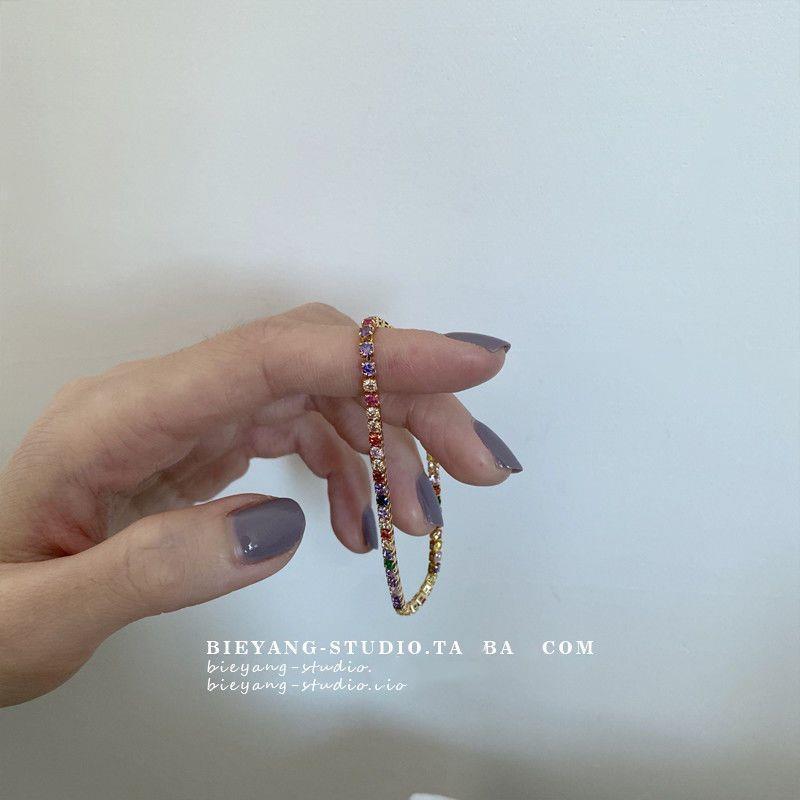 Women's Design Retro Colorful Crystals High-grade Temperament Bracelets