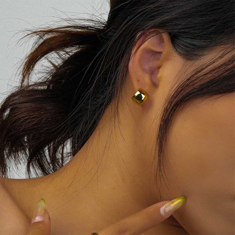 Women's Sterling Sier Simple Ear Cold Surface Earrings