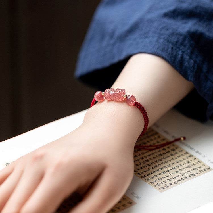 Women's & Children's Cinnabar Crystal Strawberry Quartz Hand-woven Red Bracelets