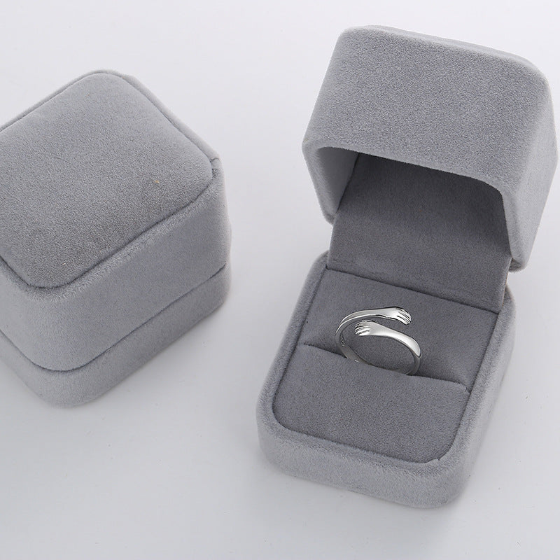 Hug Couple Refers To Korean Jane Rings