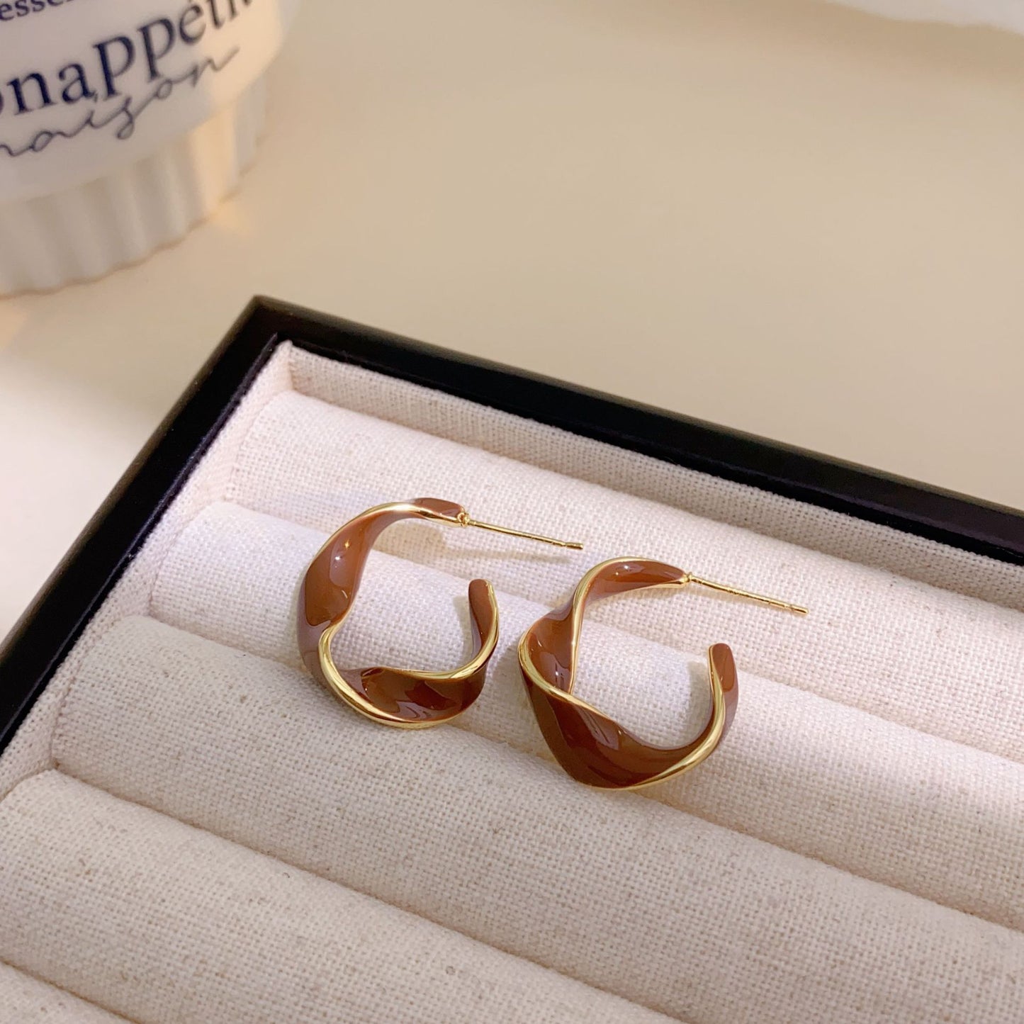 Trendy Female Light Luxury Minority French Earrings