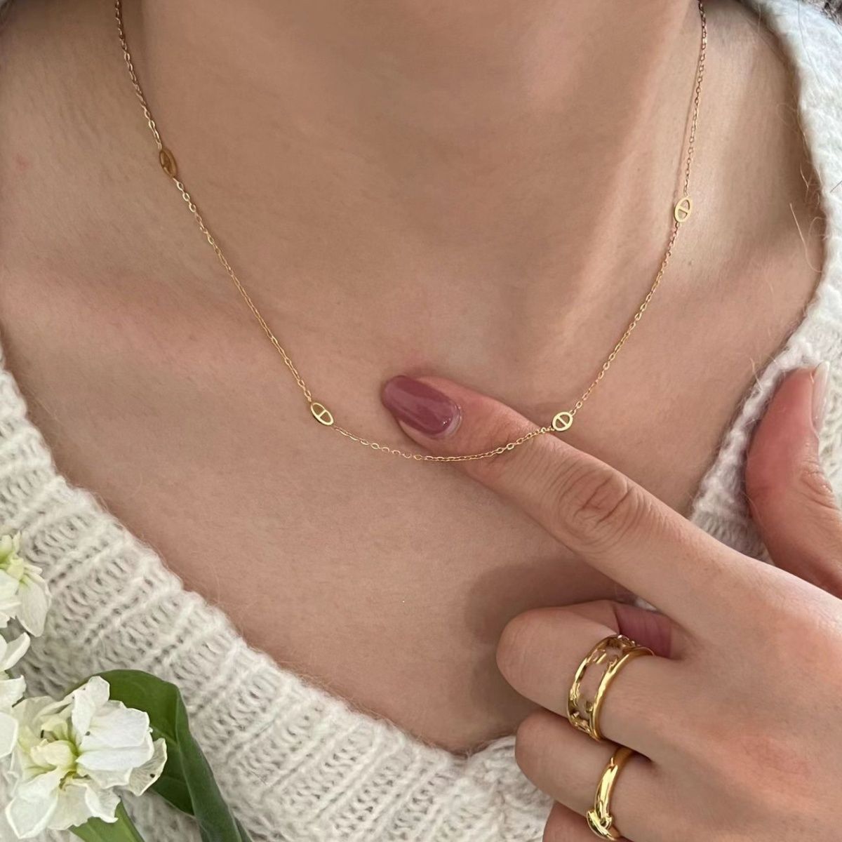 Extended Double Layer Pig Nose Twin Necklace
