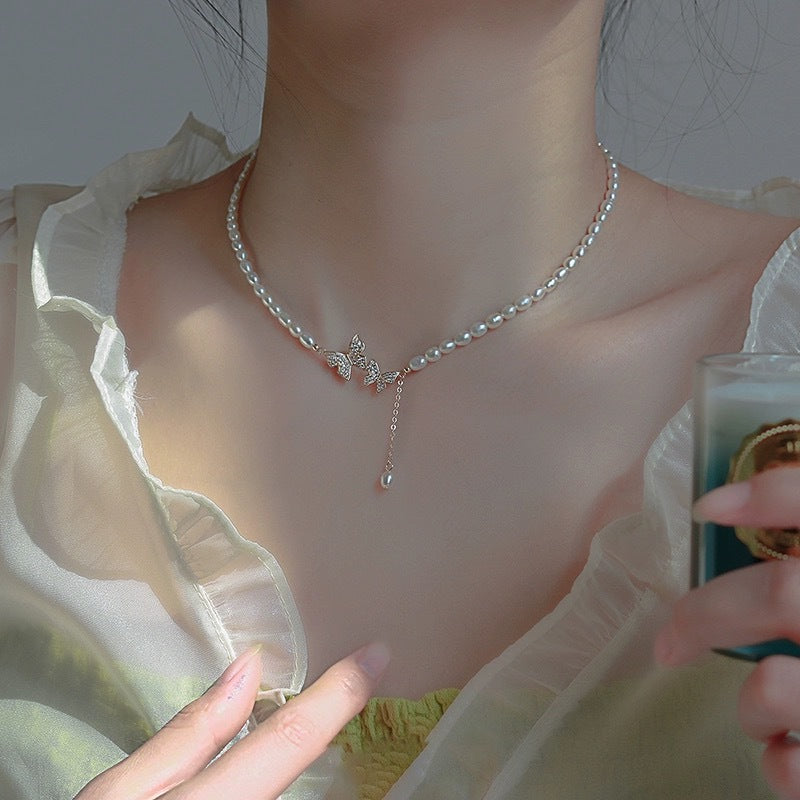 Women's Butterfly Glass Pearl Special Interest Light Necklaces