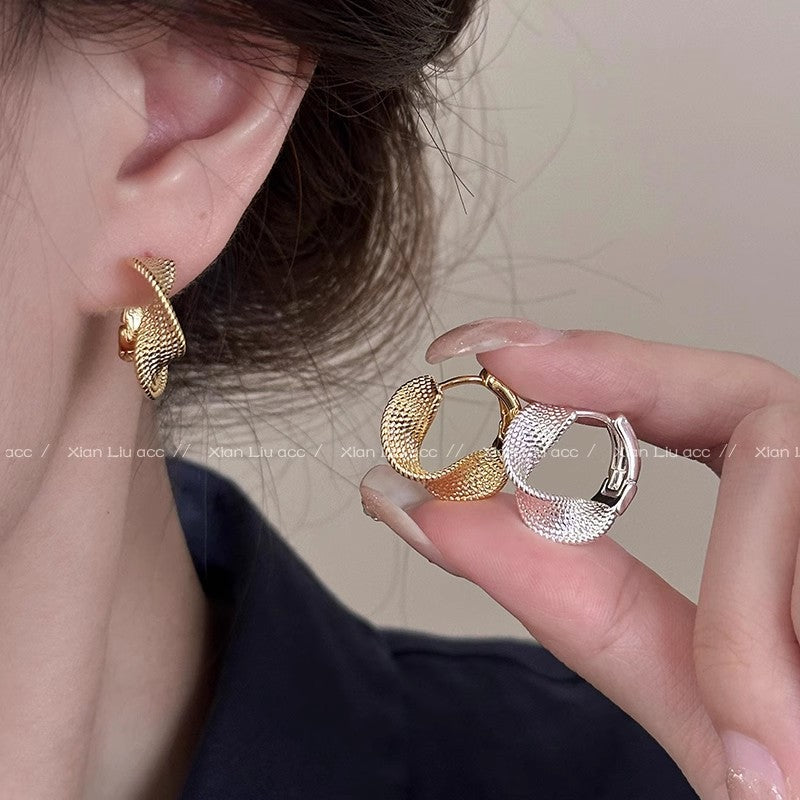 Twist Texture Eardrop Female Light Luxury Minority Earrings