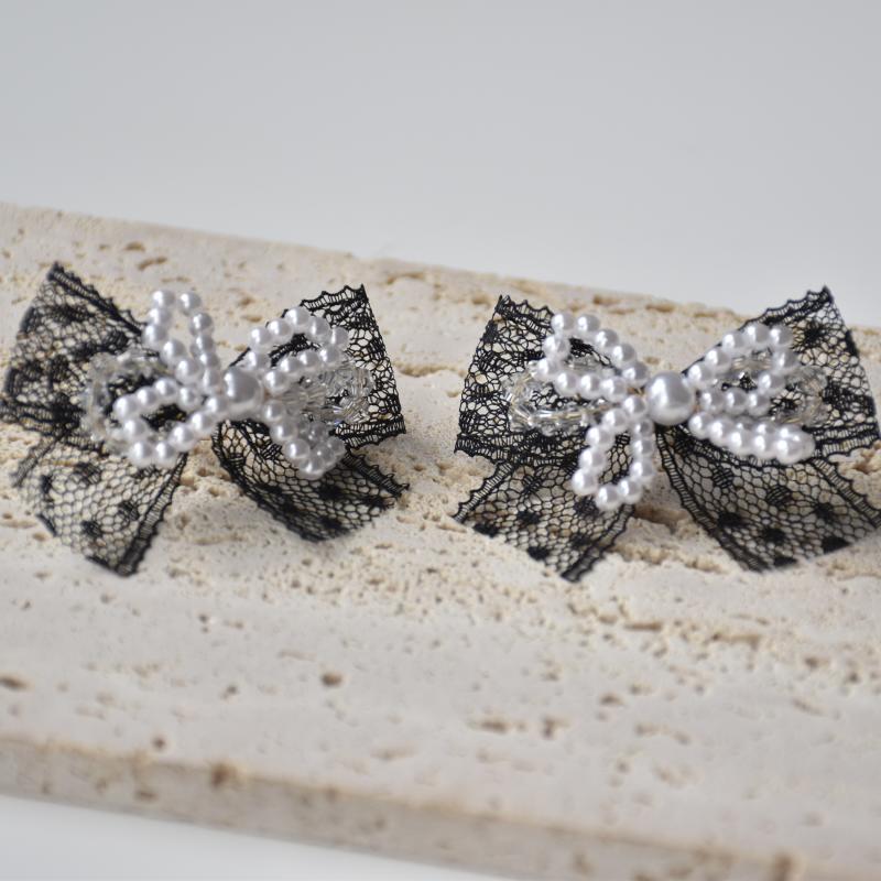 Women's Super Fairy White Lace Bow Sweet Earrings