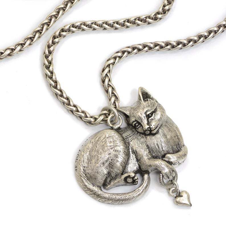 Women's Mysterious Animal Cat Personality Sweater Chain Necklaces
