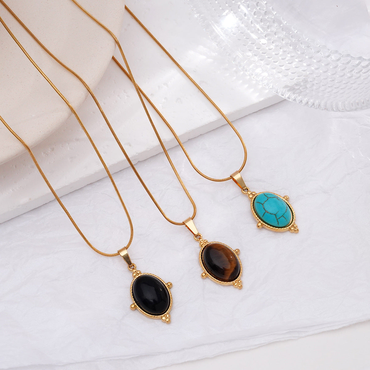 Women's Titanium Steel Vintage For Special Interest Light Luxury Necklaces