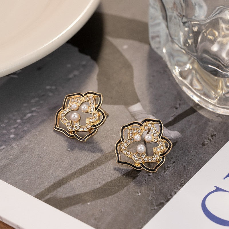 Style Vintage Court Dripping Oil Flower Earrings