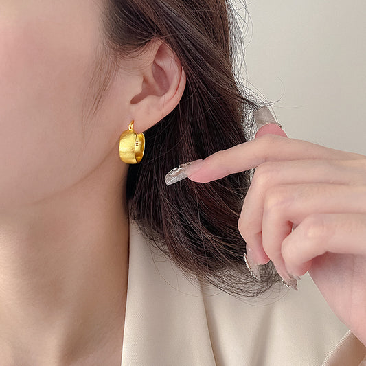 Women's Matte Simple Light Luxury High Sense Earrings