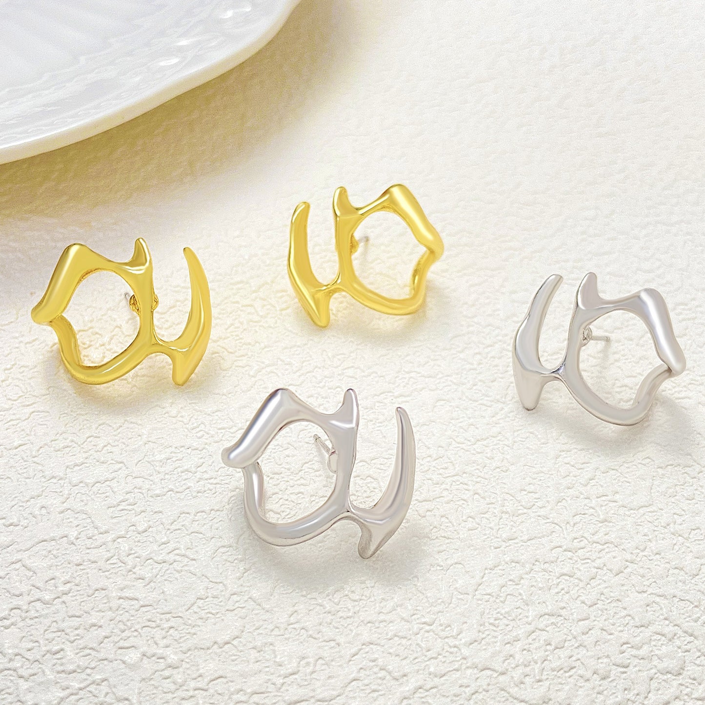 Liquid Hollow Ear Female Graceful Personality Creative Design Alloy Earrings