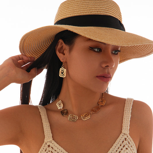 Ornament Style Irregular Alloy Suit Geometric Wave Thread Necklaces
