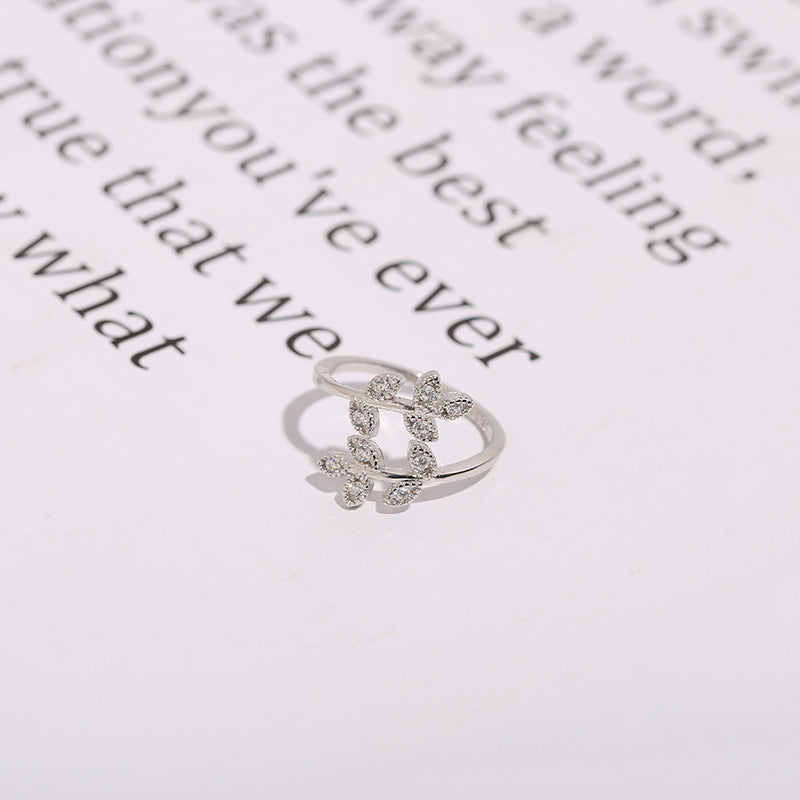 Fresh Refined Rhinestone Leaves Open Artistic Ring