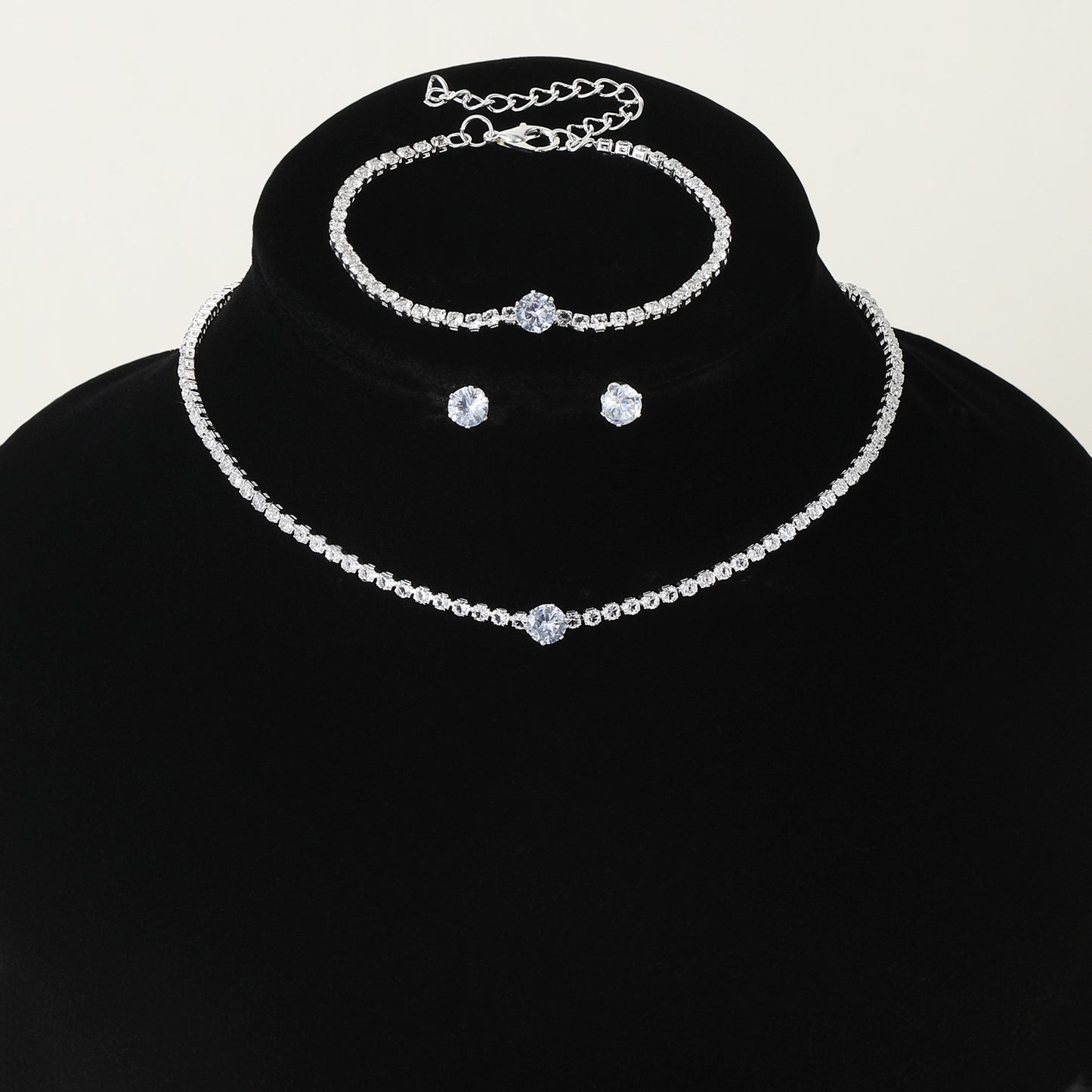 Affordable Luxury Fashion Three-piece Elegant High Necklaces
