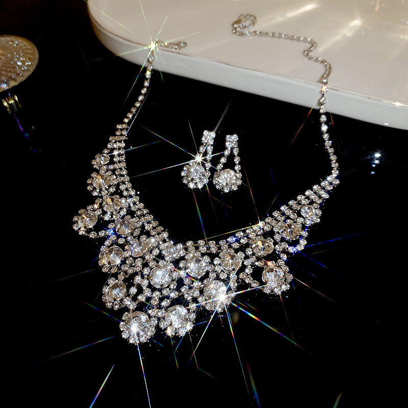 Rhinestone Pearl Rectangular Ear Two-piece French Vintage Court Style Light Necklaces