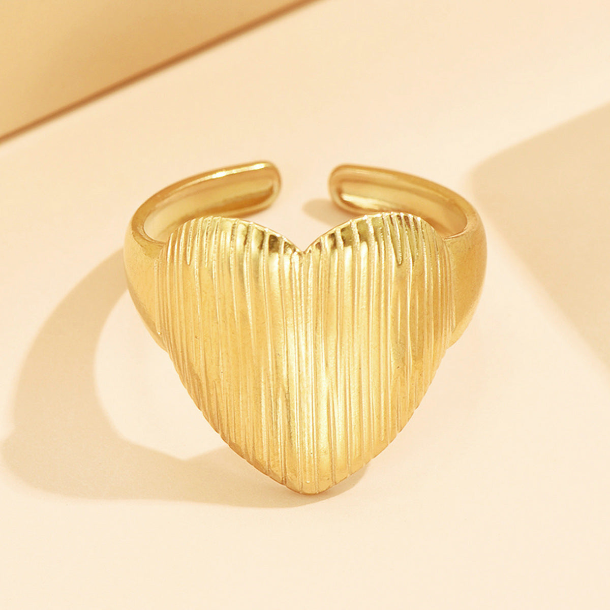 Personality Fashion Geometry Pattern Texture Design Love Heart-shaped Temperament Open Ring