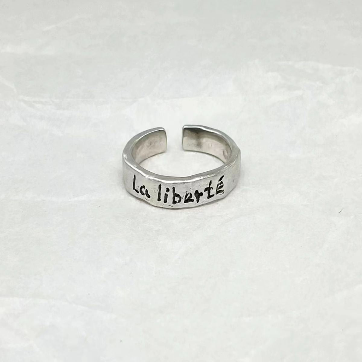 Charming Long Live Life Free Couple Rings