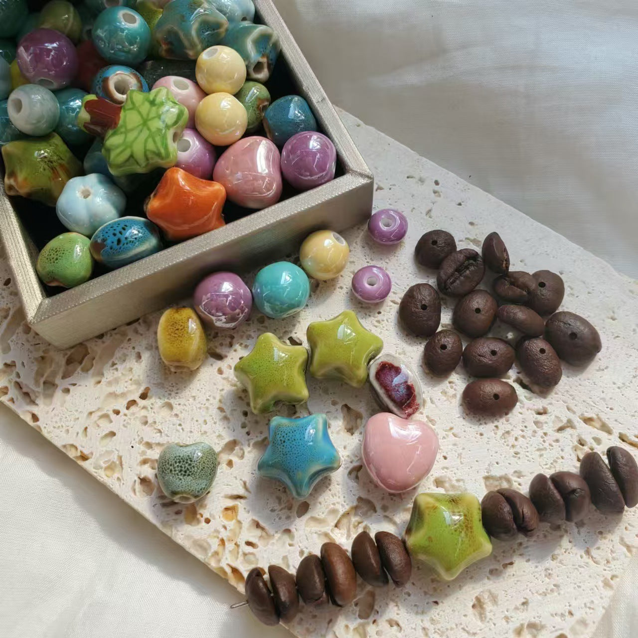 One Thousand Pieces Per Bottle Get Bracelets