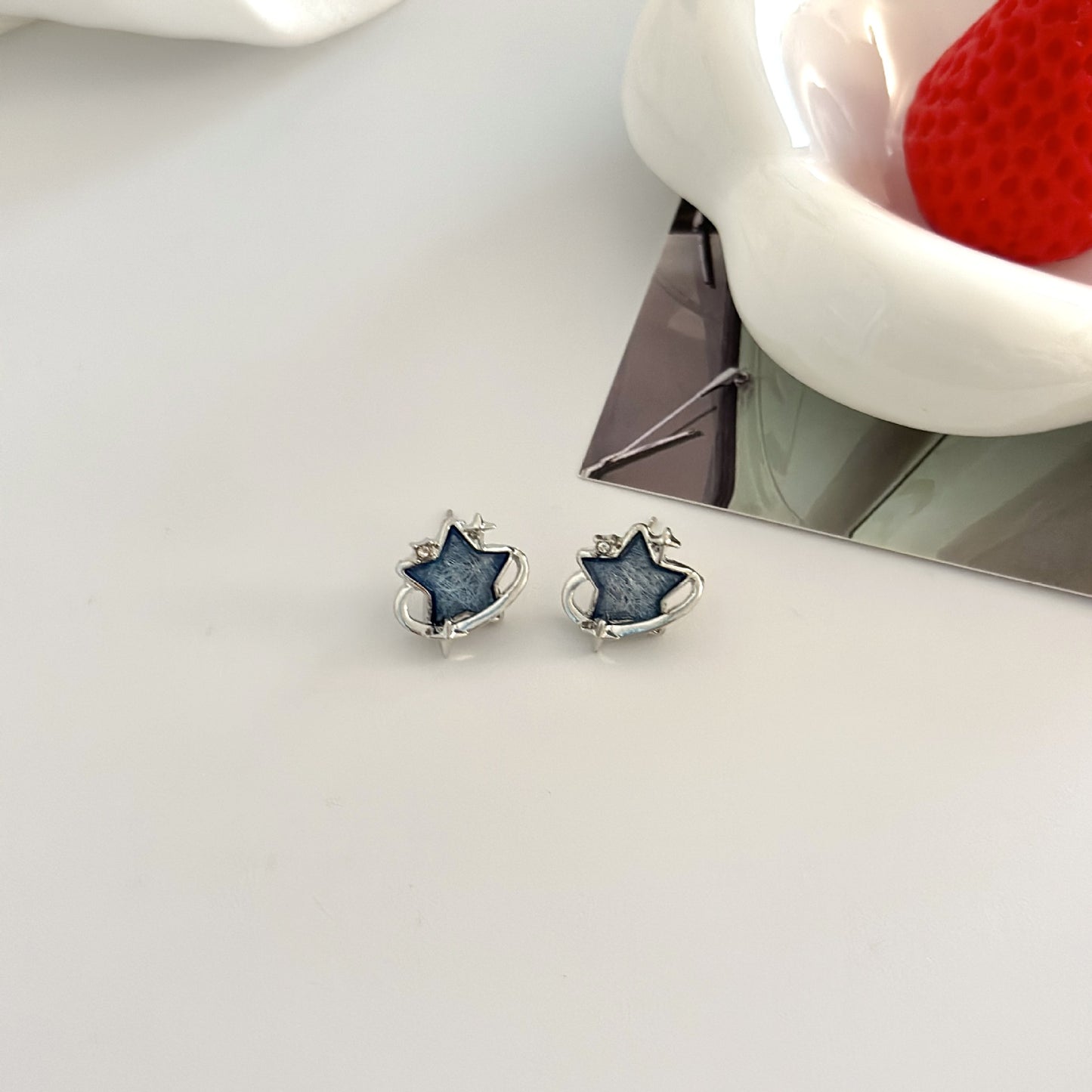 Women's Sier Needle Blue Star Ear Niche Earrings