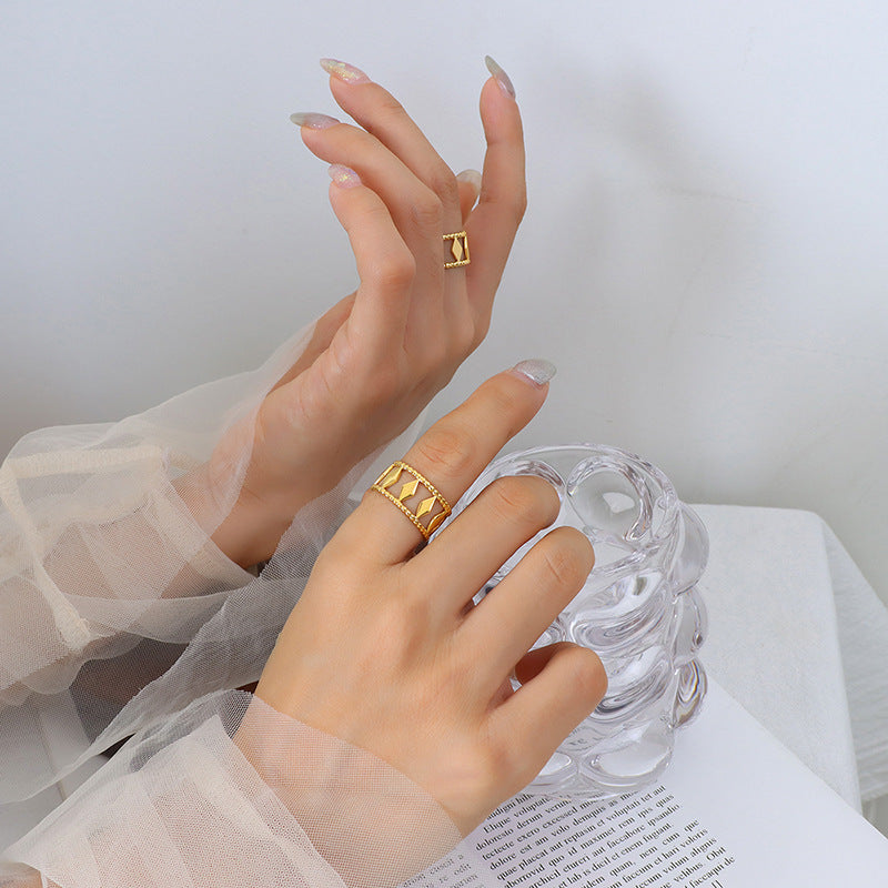 Steel Gold-plated Geometric Mixed Fashion Diverse Colorfast Hip Rings