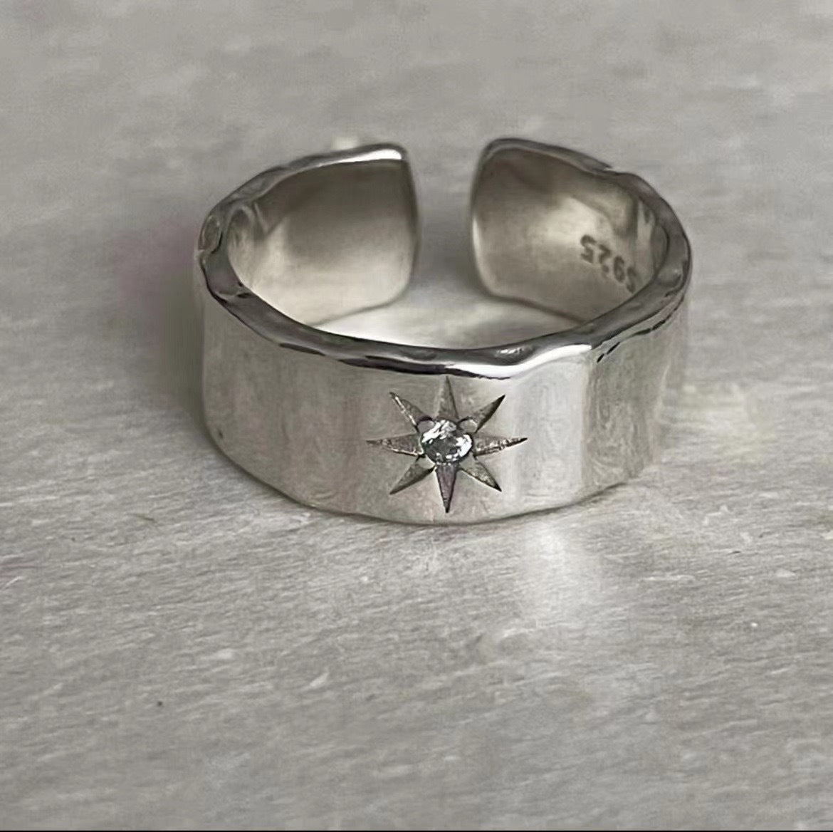 Pair Simple Gift Male Index Finger Rings