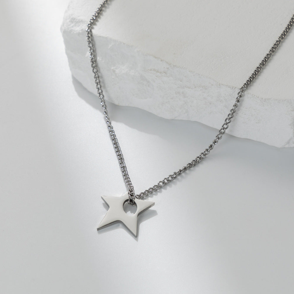 Women's Creative Simple Star Street Shot Ornament Necklaces