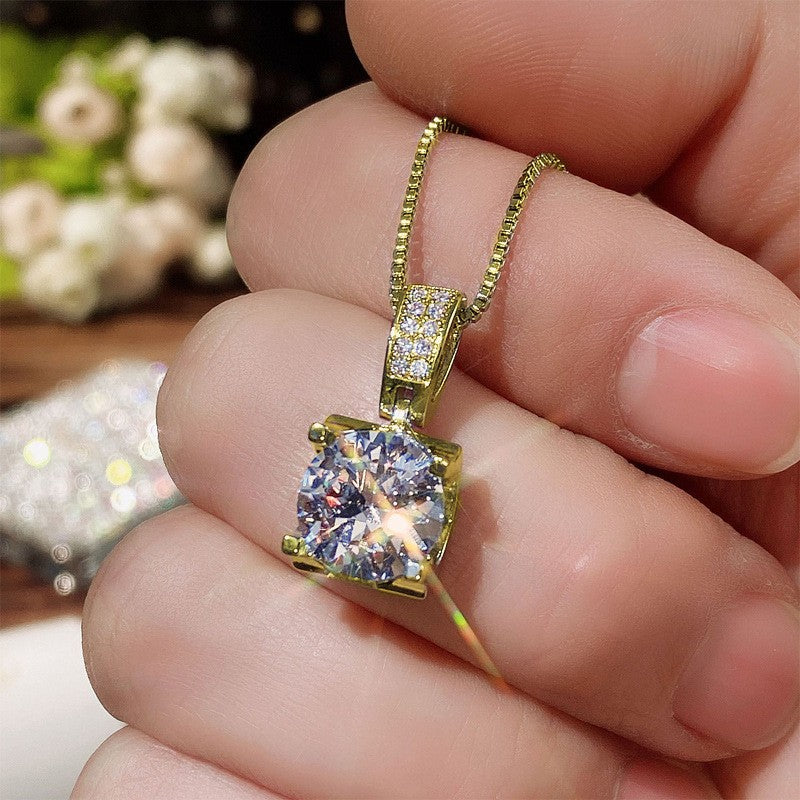 Women's Cow Head Single Diamond Classic Artificial Clavicle Necklaces
