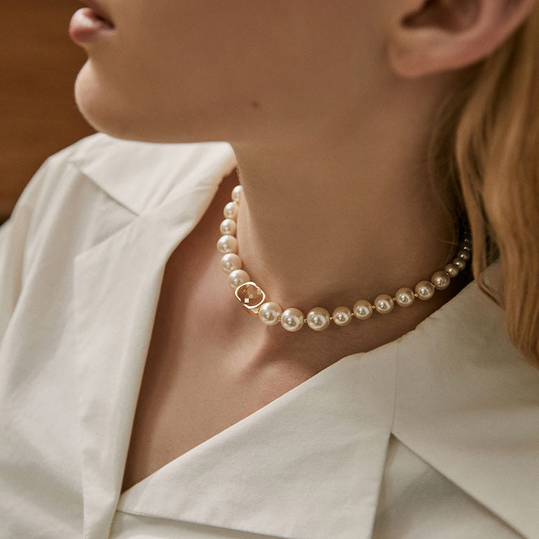 Pearl Female Light Luxury Minority Advanced Design Sense Necklaces
