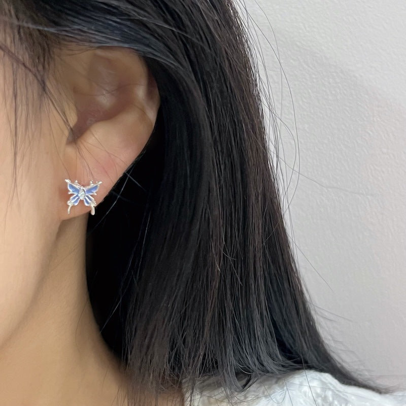 Niche Design Butterfly Graceful Personality Small Simple Earrings