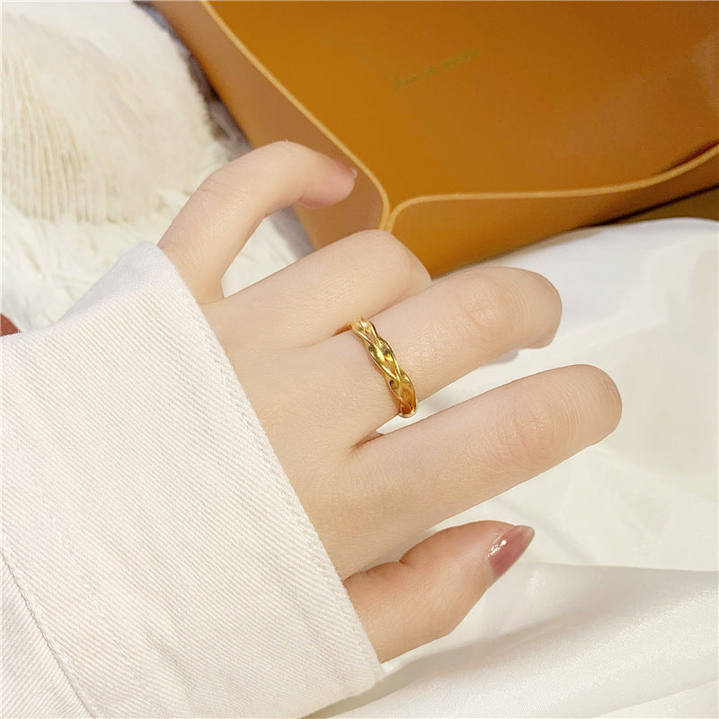 Love Style Square Model Bow Yellow Rings
