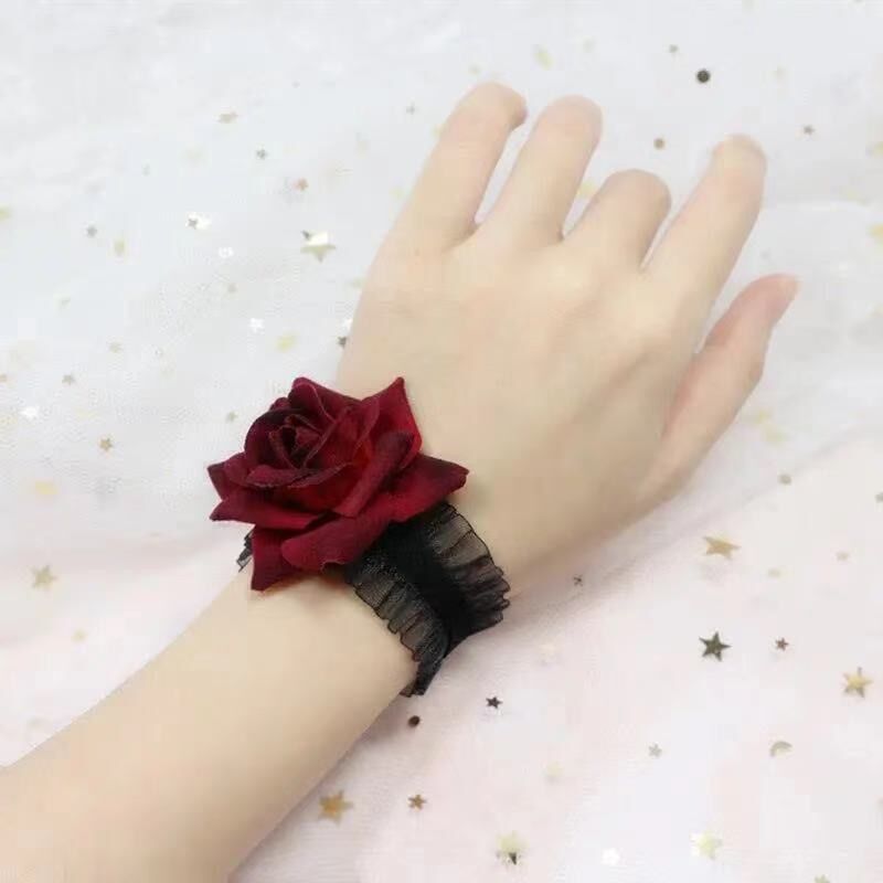 Women's Design Lolita Retro Goth Rose Personality Collar