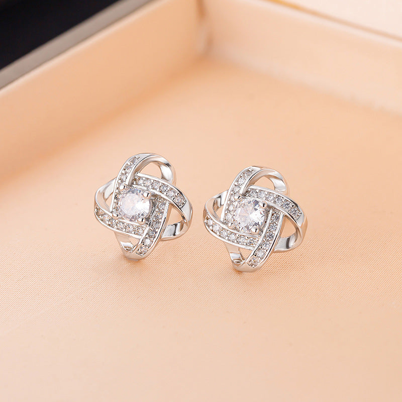 Clover Female Clavicle Chain Fashion Zircon Pendants