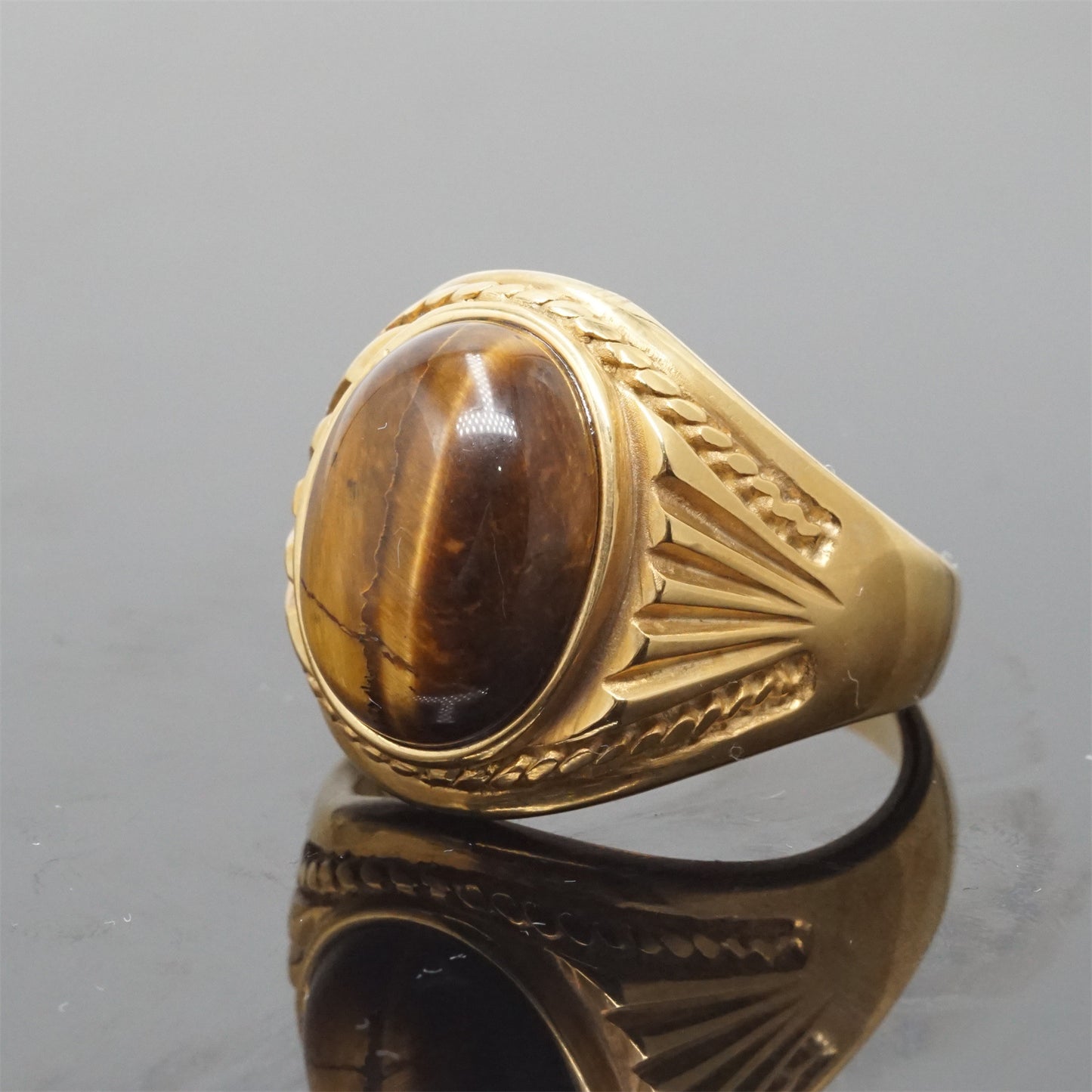 Women's & Men's Trendy Titanium Steel Inlaid Graceful Fashionable Rings