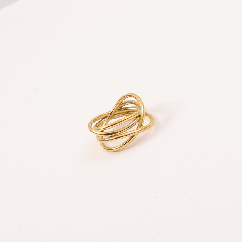 Winding Hollow Line Titanium Steel Gold Bracelets
