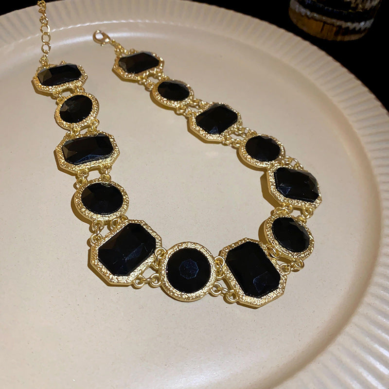Women's Geometric Crystal Vintage Court Style Clavicle Chain Necklaces