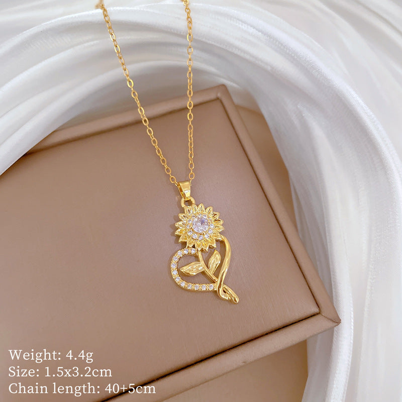 Suite Light Luxury Full Diamond Hollow Necklaces