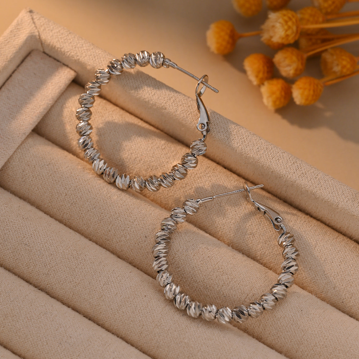 Women's Needle Round Irregular Vintage Metal High Earrings