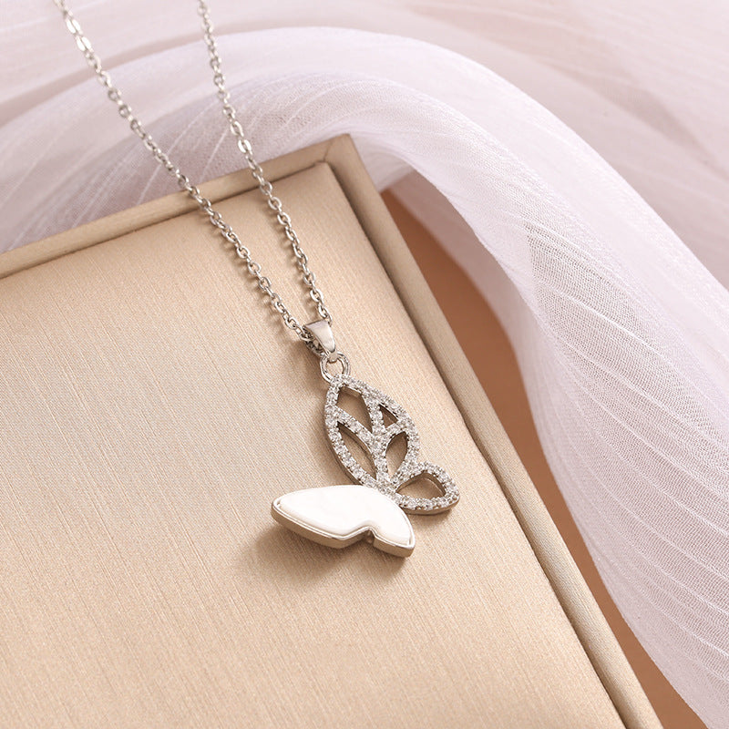 Titanium Steel Diamond Four-leaf Flower Female Necklaces