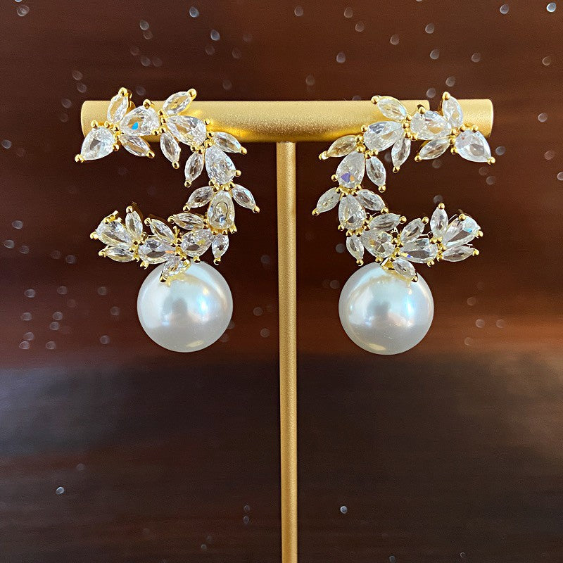 Shining Diamond Irregular Round Female Special Earrings