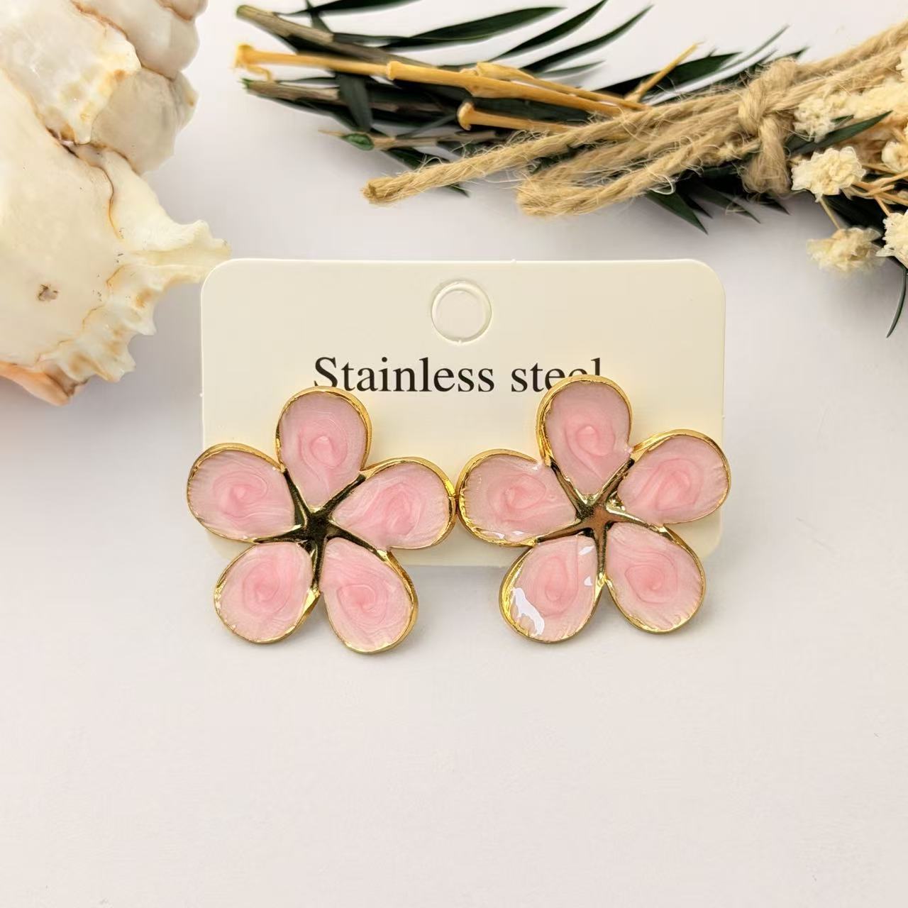 Steel French Drip Female Light Luxury Minority Titanium Earrings