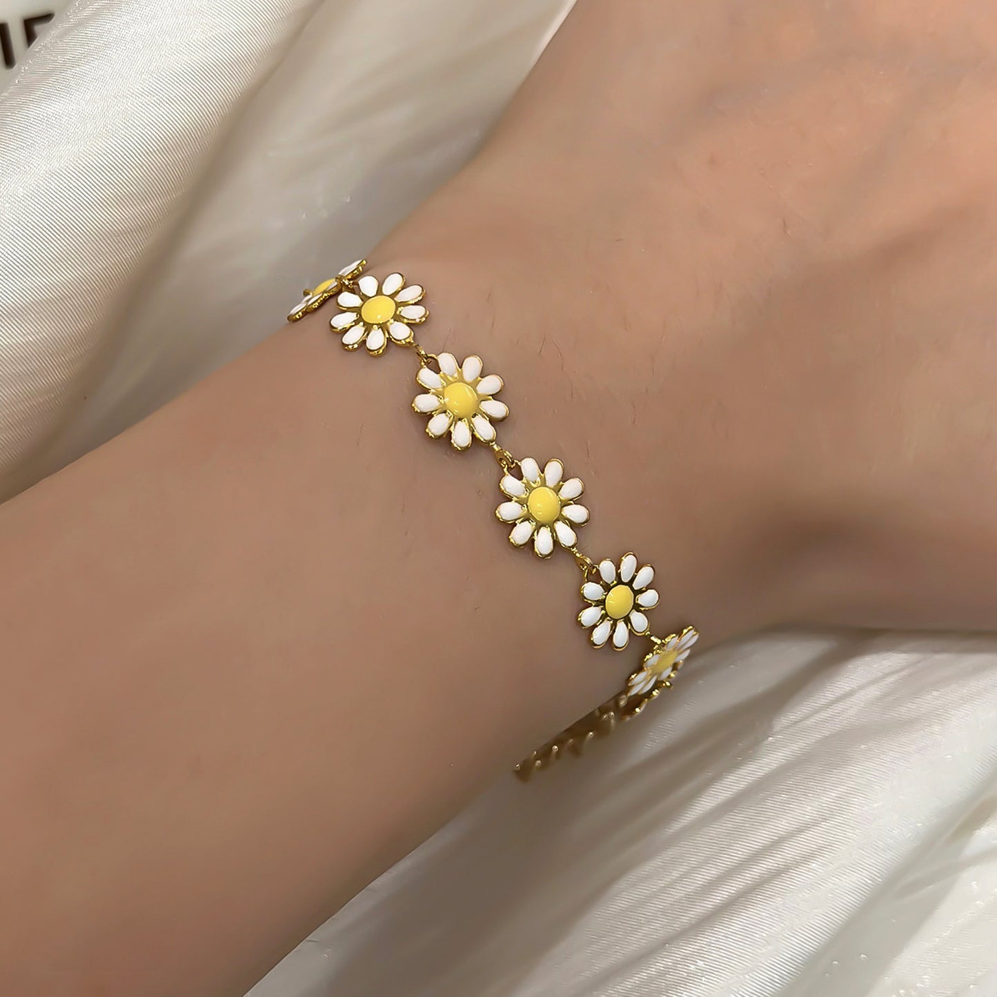 Little Daisy Flower Fashion Wild Butterfly Bracelets