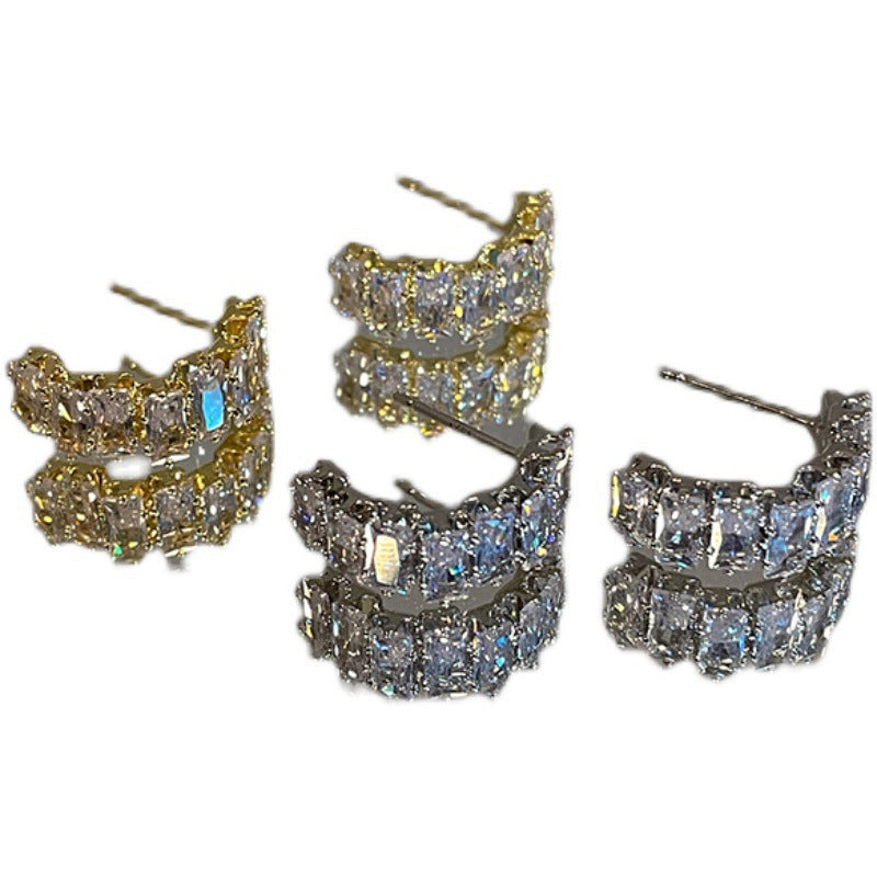 Women's Shaped Round Light Luxury Minority Dignified Sense Earrings