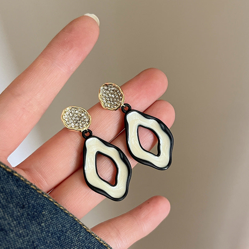 Women's Mori Style French Retro Camellia For Design Earrings