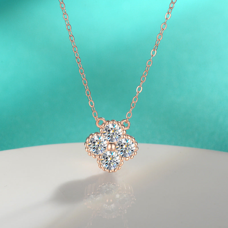 Sterling Sier Moissanite Four-leaf Clover Design Necklaces