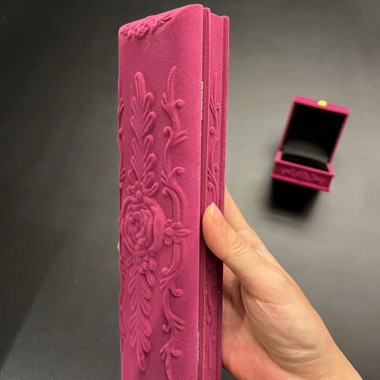 Box No Shipping For Individual Purchase Necklaces