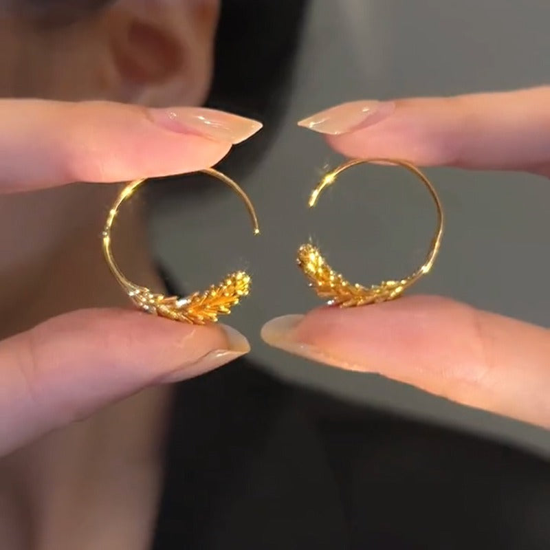 Design High Sense Wheat Round Trendy Stylish Simple Ear Hook