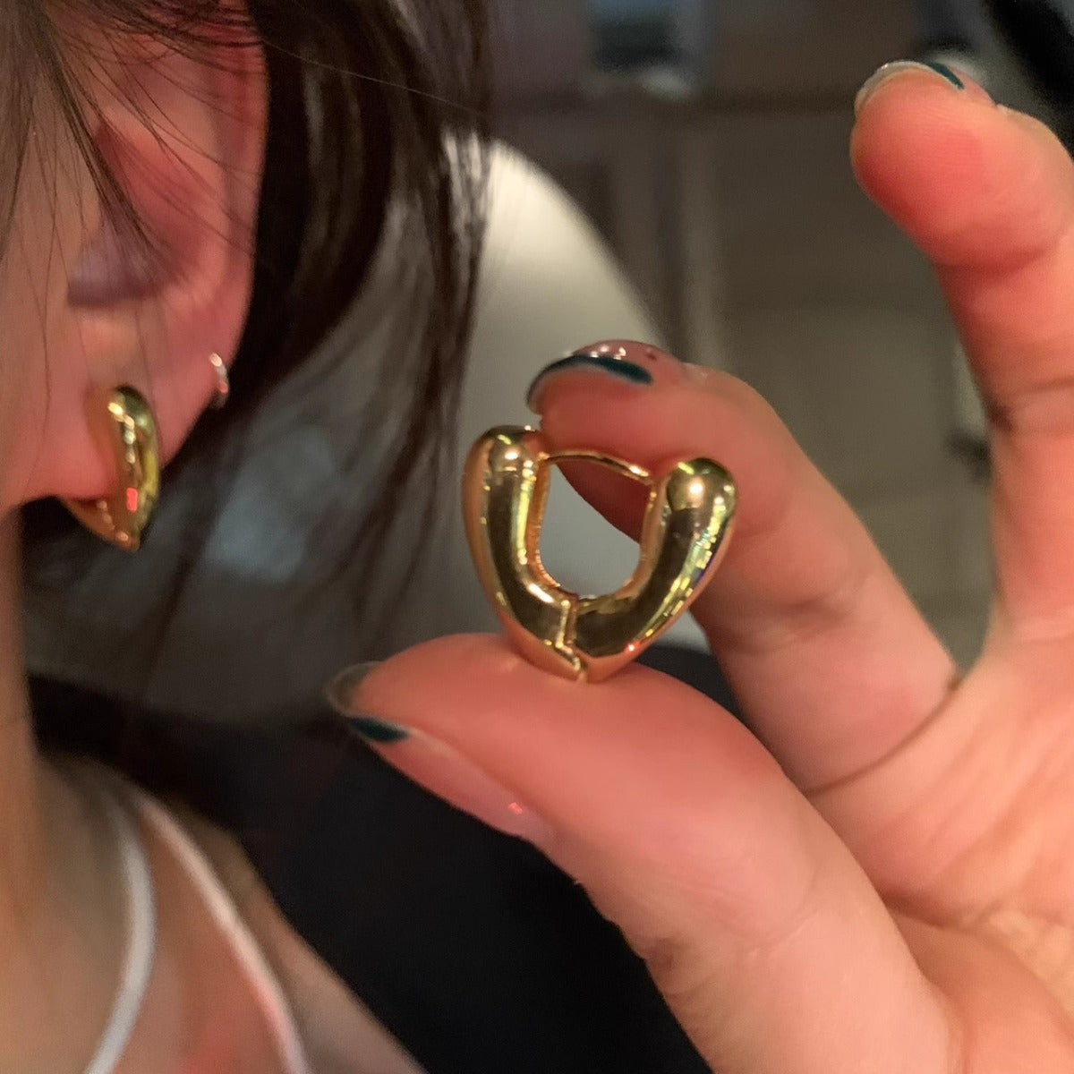 Heart Hollow Niche Design Advanced Cold Wind Exquisite Small Earrings