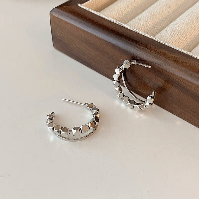 Simple Female Sier Light High-grade Small Ear Earrings