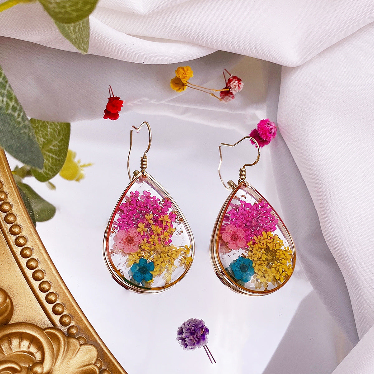 Women's Drop-shaped Natural Dried Flower Fresh Real Gold Foil Rose Pearl Earrings