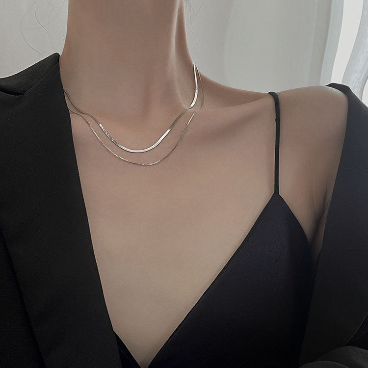 Female Temperament Retro Affordable Luxury Advanced Necklaces