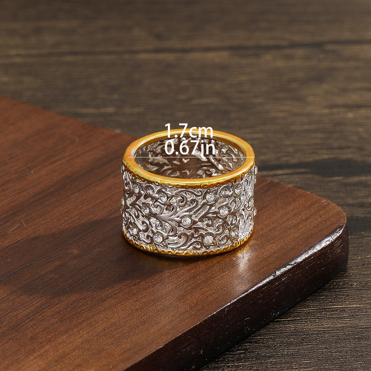 Women's Affordable Luxury Style Hollow Pattern Vintage Rings